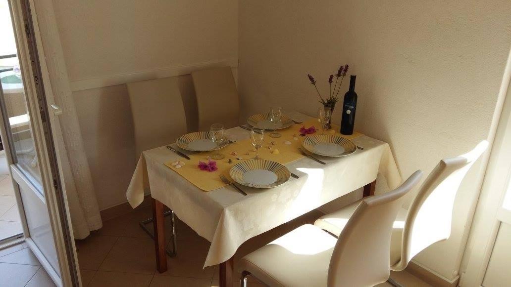 Apartmani Kontic Baška Voda Exterior foto